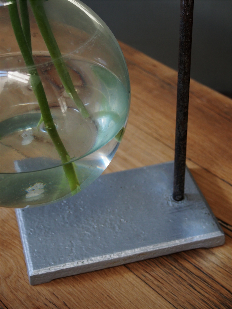 pied de laboratoire verrerie ancienne fiole – Image 7