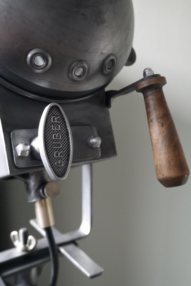 ancien Projecteur de cinema Gruber annees 40 – Image 15