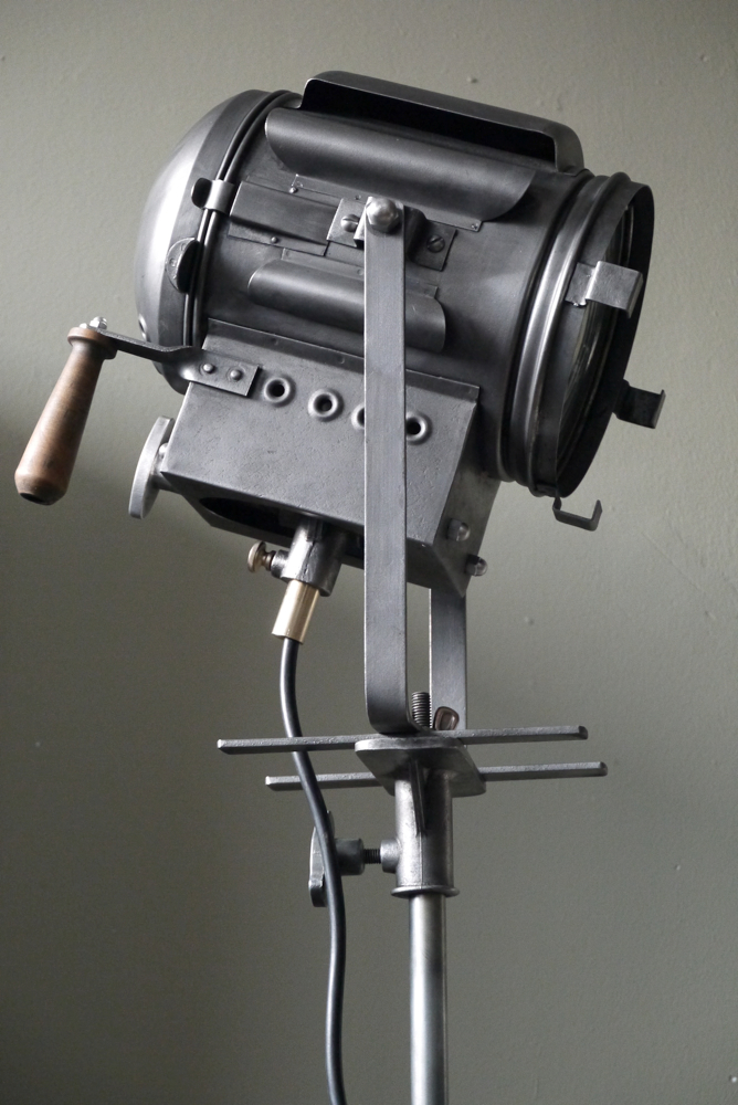 ancien Projecteur de cinema Gruber annees 40 – Image 18