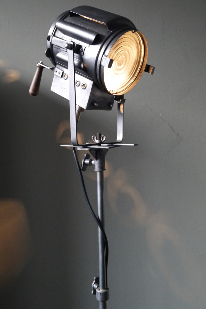 ancien Projecteur de cinema Gruber annees 40 – Image 3
