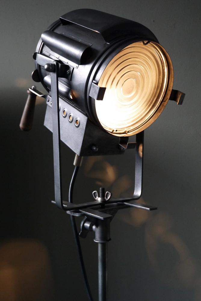 ancien Projecteur de cinema Gruber annees 40 – Image 4