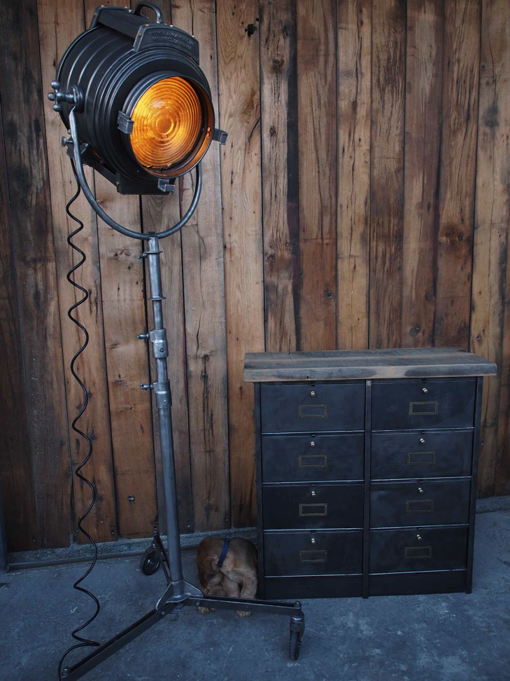 projecteur cinema MCALISTER des studios Hollywood Californie pied tripod – Image 15