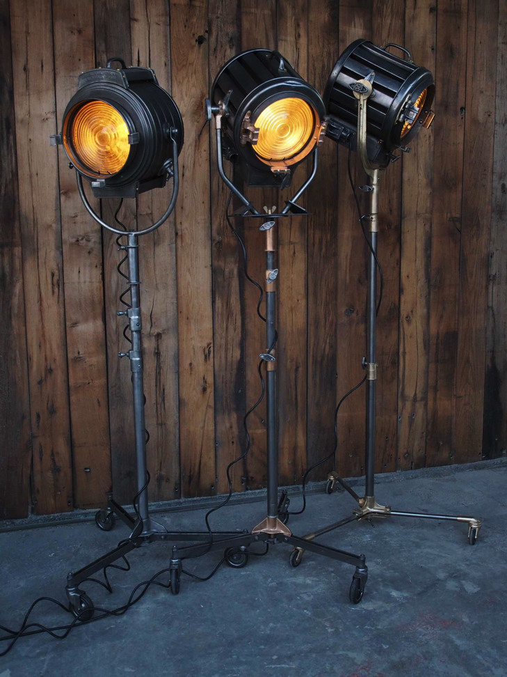 projecteur cinema MCALISTER des studios Hollywood Californie pied tripod – Image 16