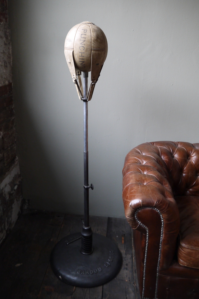 ancien puching ball boxe ballon cuir Bardou sports Paris – Image 8