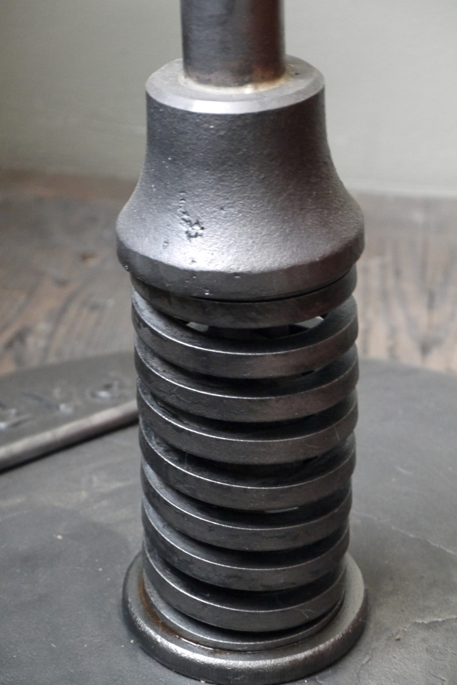 ancien puching ball boxe ballon cuir Bardou sports Paris – Image 10