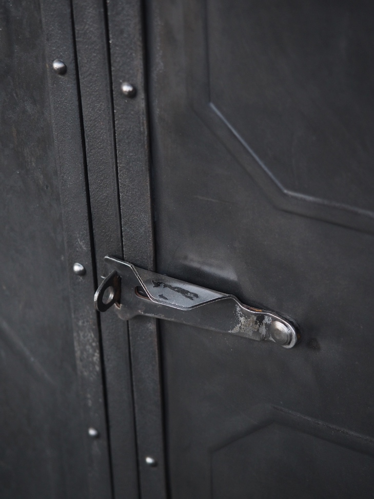 antiguo guardarropa de los talleres Schwartz-Hautmont - Image 8