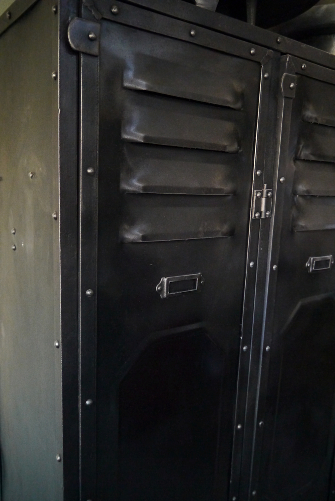 ancien vestiaire d'usine des ateliers Schwartz-Hautmont – Image 5