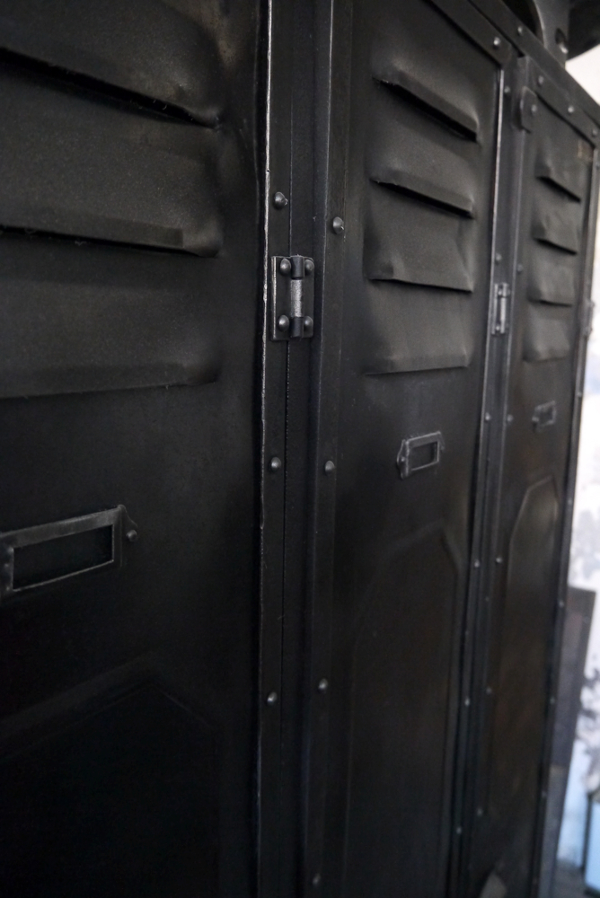 ancien vestiaire d'usine des ateliers Schwartz-Hautmont – Image 7