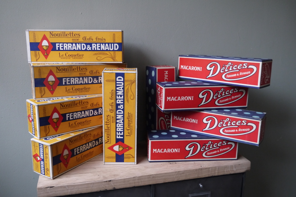 1 ancienne boite d'epicerie en carton pour les pates ferrand & Renaud – Image 4