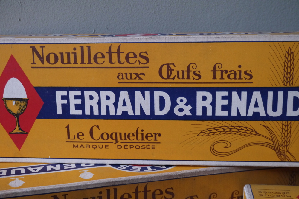 1 ancienne boite d'epicerie en carton pour les pates ferrand & Renaud – Image 6