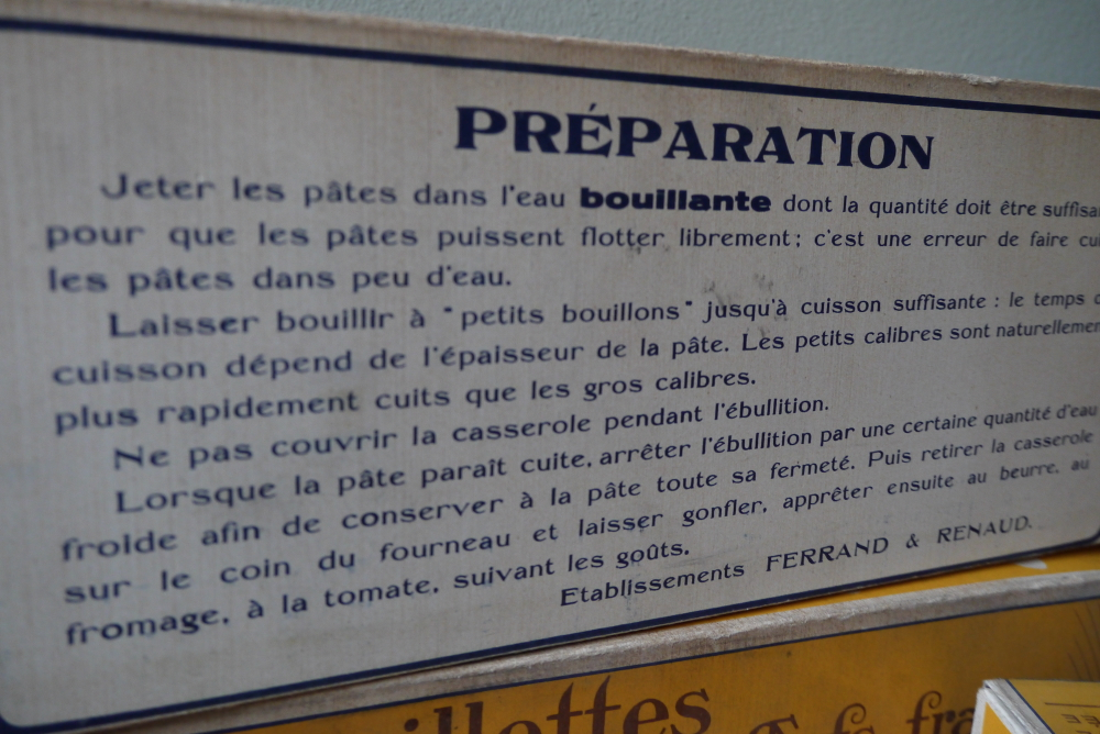 1 ancienne boite d'epicerie en carton pour les pates ferrand & Renaud – Image 9
