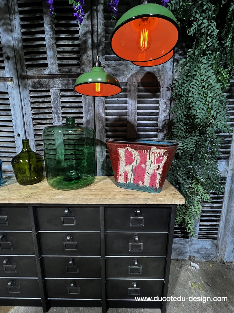 caisse de vendanges en metal patine d'origine – Image 10