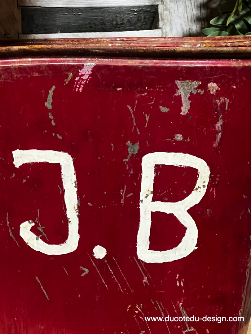 caisse de vendanges en metal patine d'origine – Image 4