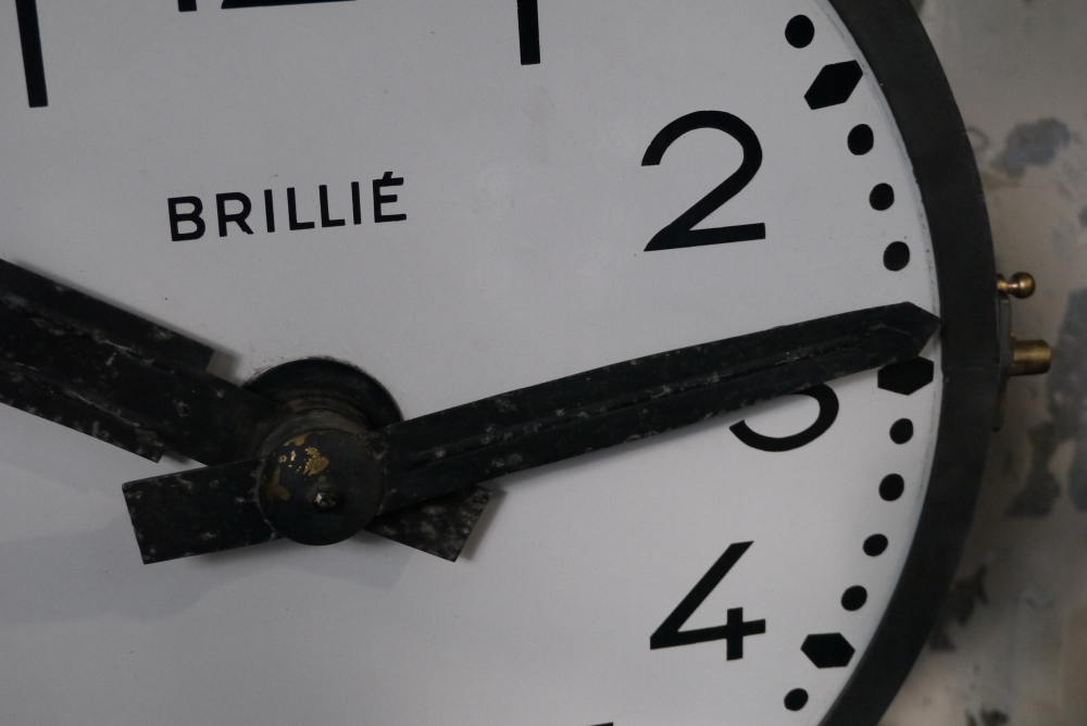 ancienne grande horloge de gare Brillié cadran emallé – Image 7
