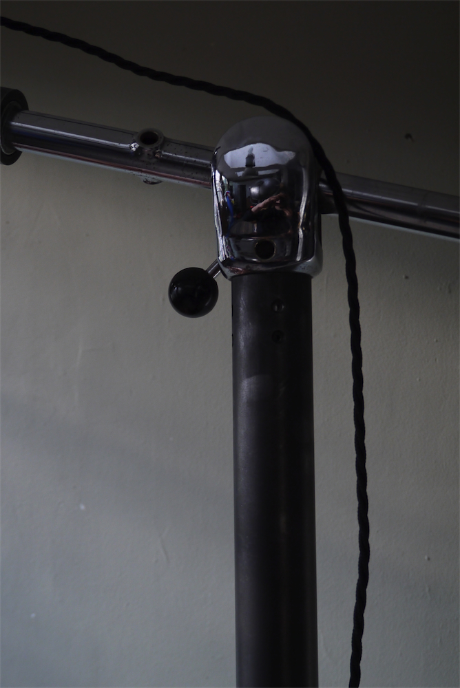 grande lampe scialytique bbt sur pied contre poids – Image 10