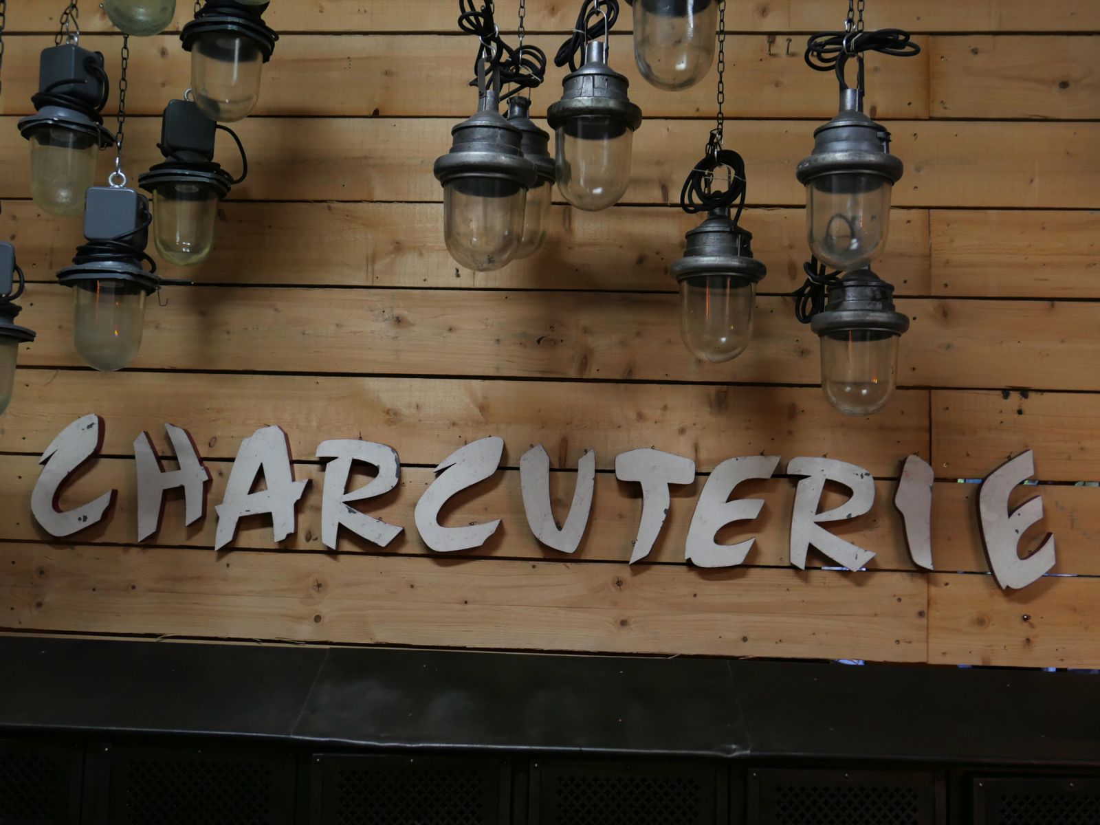 Ancienne enseigne metal charcuterie – Image 2