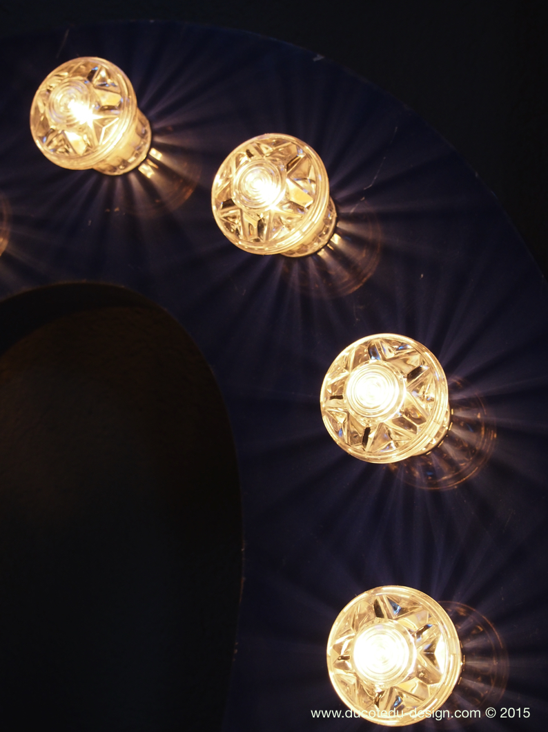 tres grande lettre E d'ancienne enseigne lumineuse façon fete foraine – Image 8