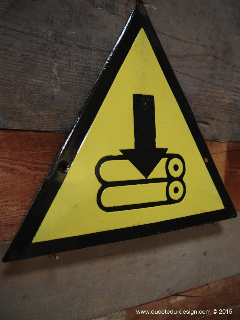 Ancienne plaque emaillée d'usine danger – Image 4