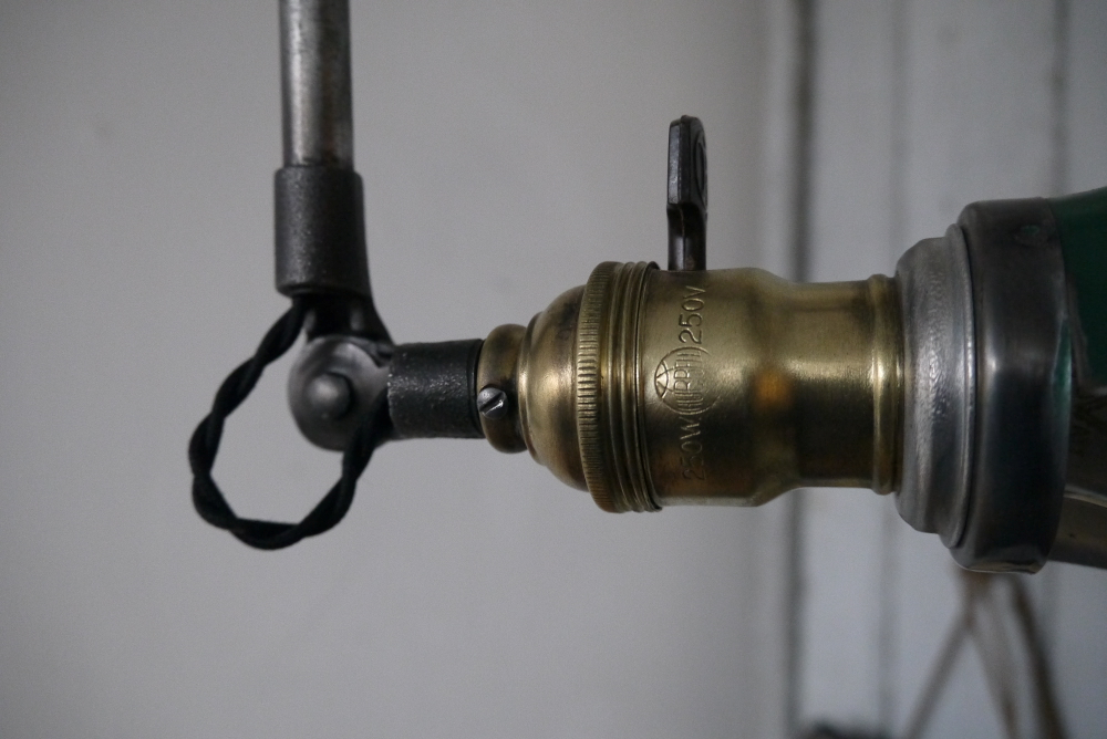 Rare Lampe O.C. White Industrielle fixation murale applique dans son jus la lampe de reference a new york dans les loft – Image 12