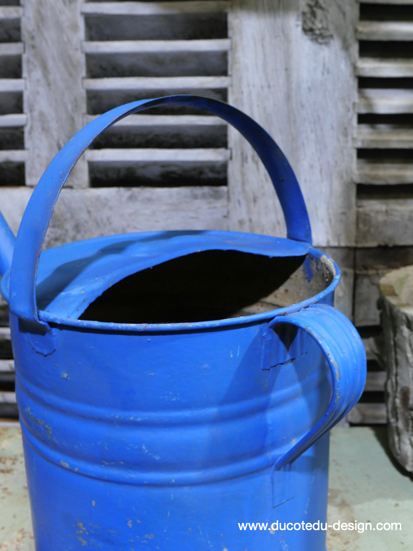 Arrosoir en zinc bleu – Image 6