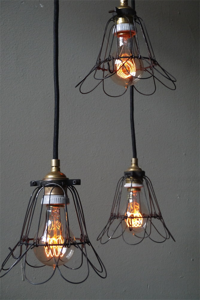 lampe suspension baladeuse industrielle cage metal – Image 2