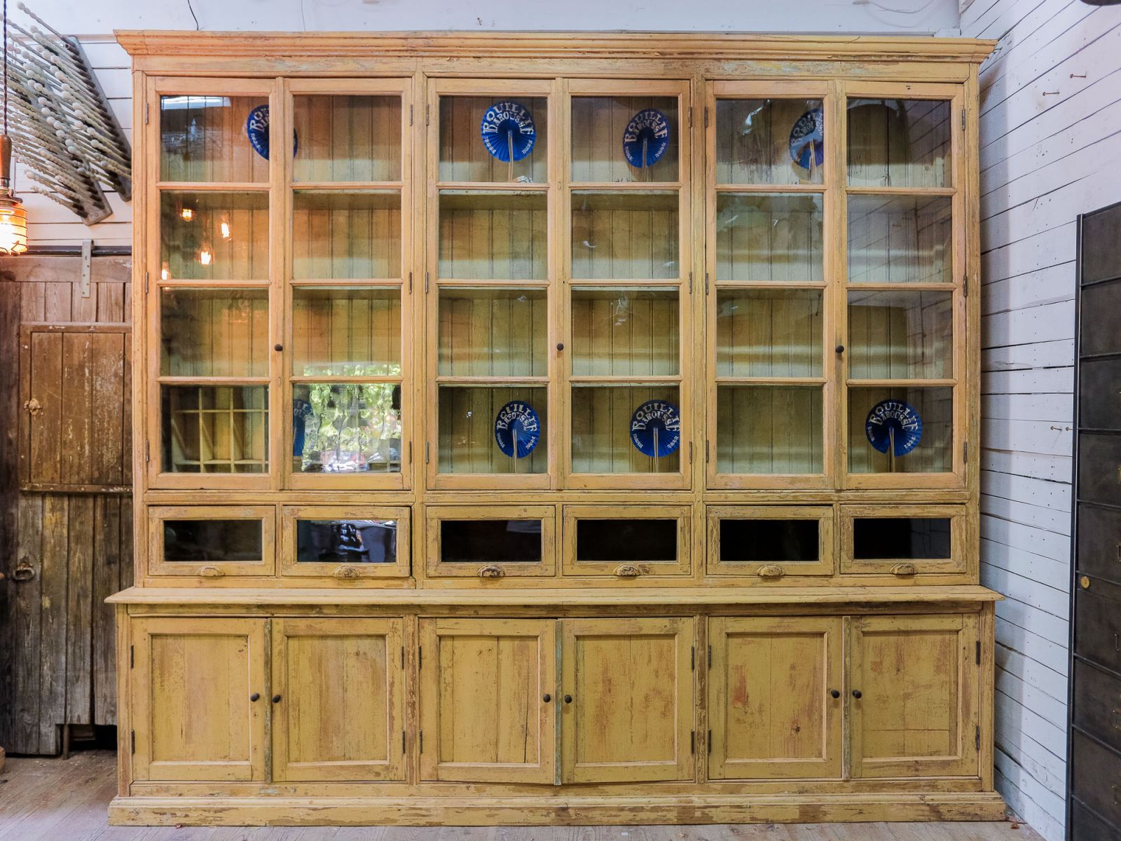 meuble de metier tres grande vitrine herboristerie – Image 2