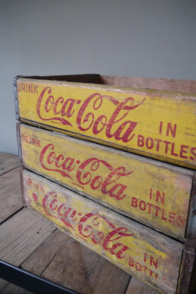 1 caisse bois brasserie café USA Coca Cola jaune – Image 2
