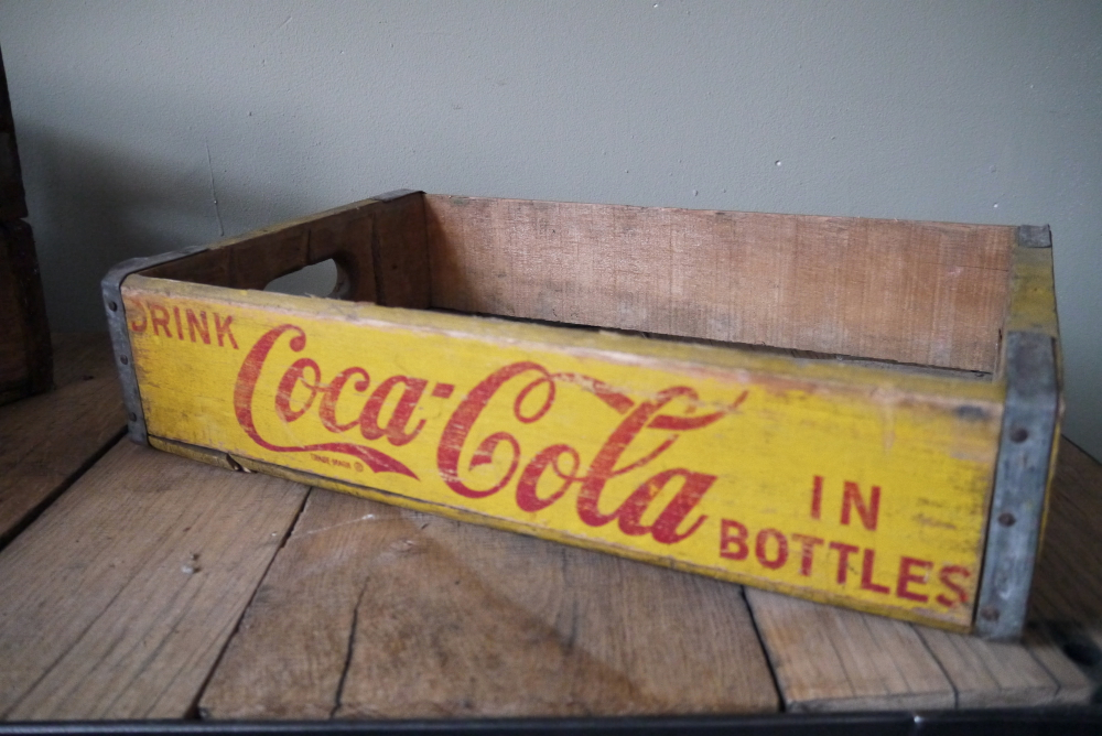 1 caisse bois brasserie café USA Coca Cola jaune – Image 9