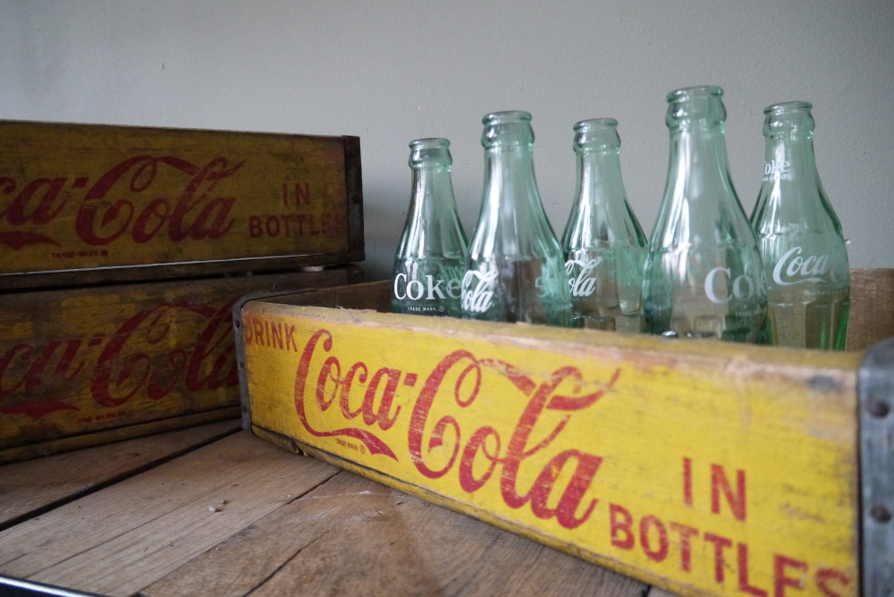 1 caisse bois brasserie café USA Coca Cola jaune – Image 7