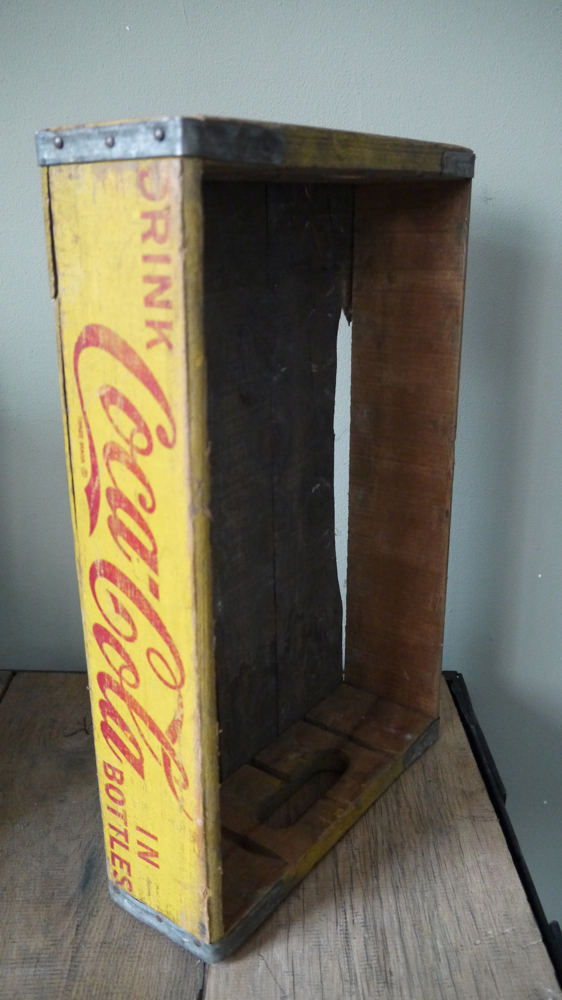 1 caisse bois brasserie café USA Coca Cola jaune – Image 4