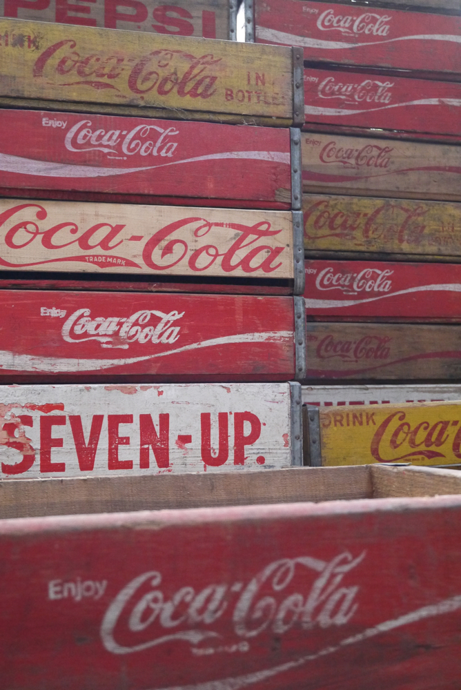 1 caisse bois brasserie café USA Coca Cola jaune – Image 10