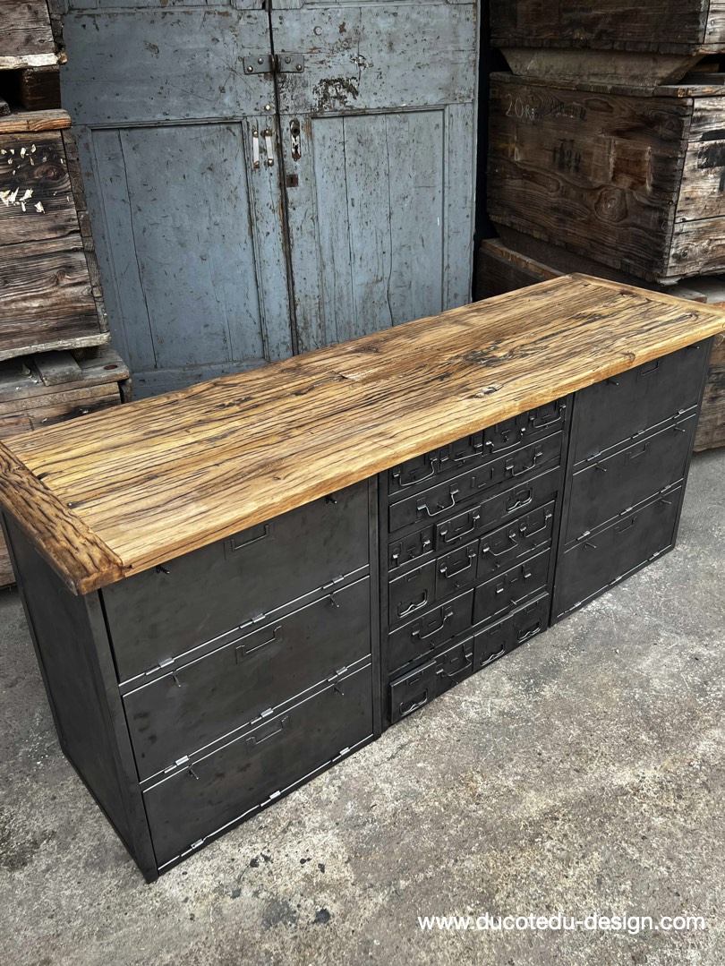 enfilade industrielle 6 compartiments 18 tiroirs atelier militaire plateau vieux chene massif – Image 4