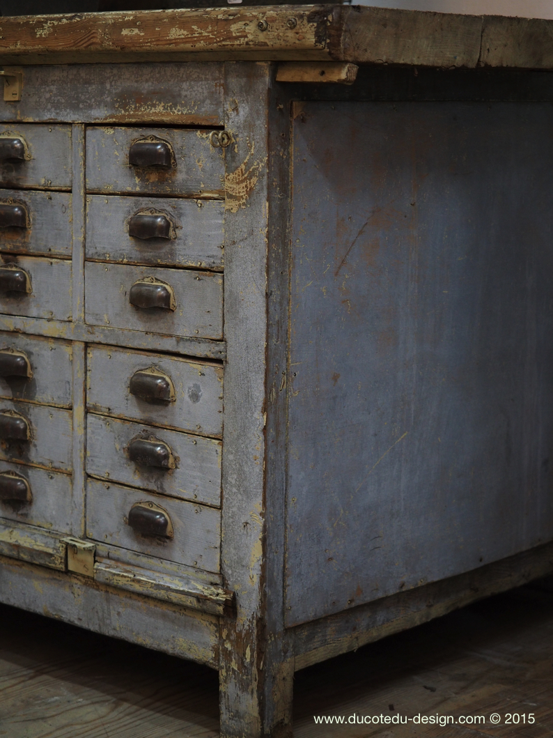 Meuble metier etabli industriel bois 36 tiroirs – Image 5