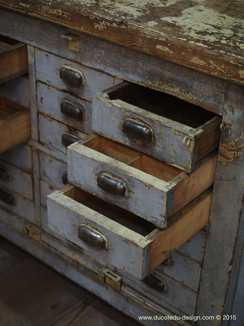 Meuble metier etabli industriel bois 36 tiroirs – Image 10