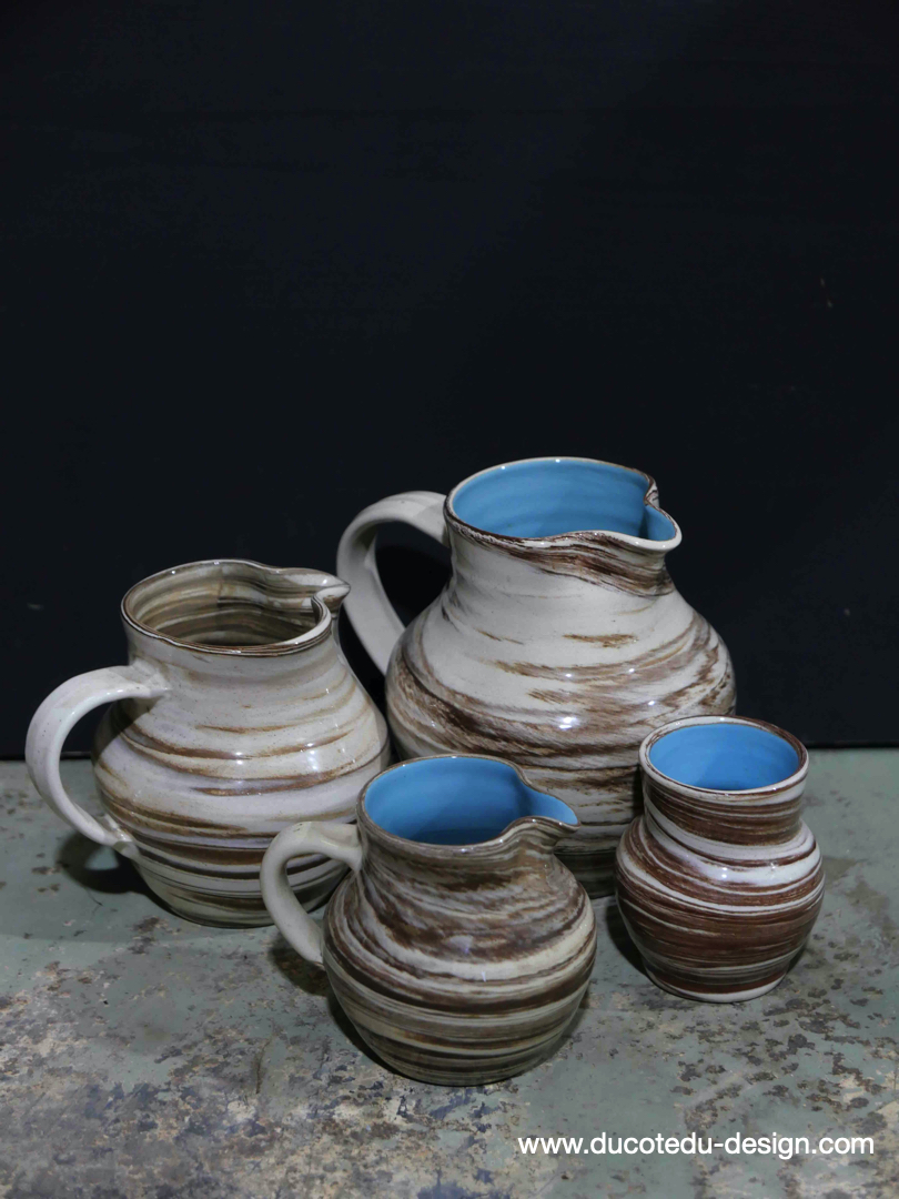 Lot de 4 ceramiques assorties pichets et vase – Image 2