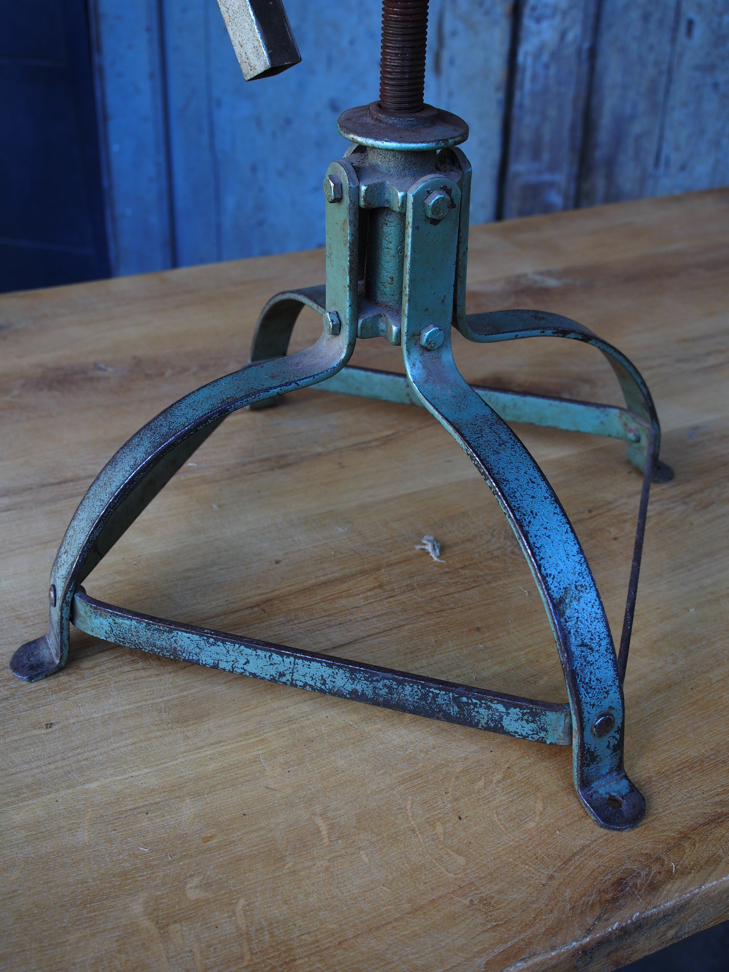 chaise atelier bienaise basse dans leur jus metal et bois – Image 5