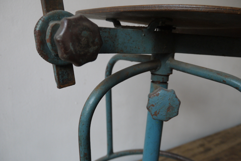 chaise haute atelier industrielle JEAN PROUVE – Image 8