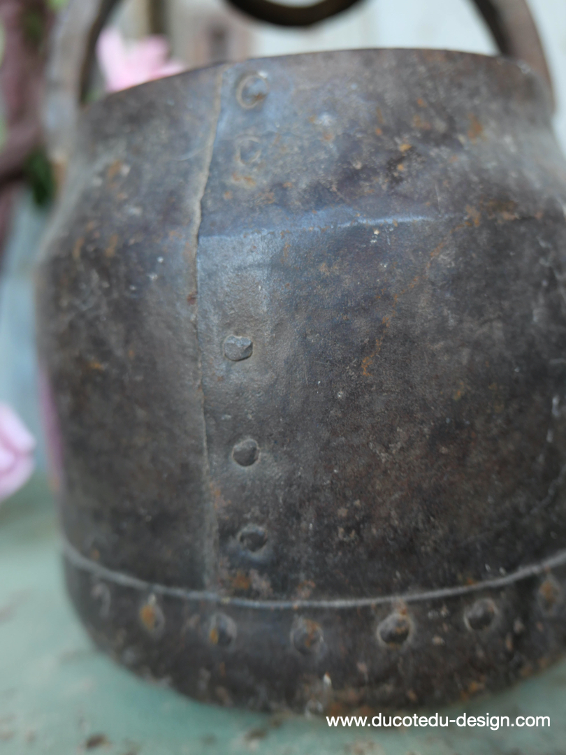 seau metal riveté / cache pot a suspendre – Image 8
