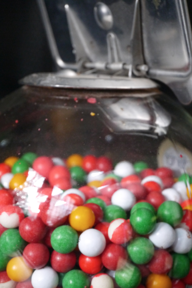 Distributeur à bonbon Ford Ball Gum 1950 jaycees – Image 8