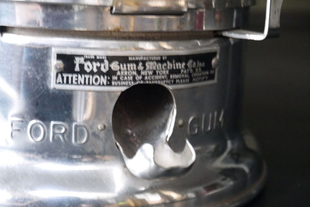 Distributeur à bonbon Ford Ball Gum 1950 jaycees – Image 9