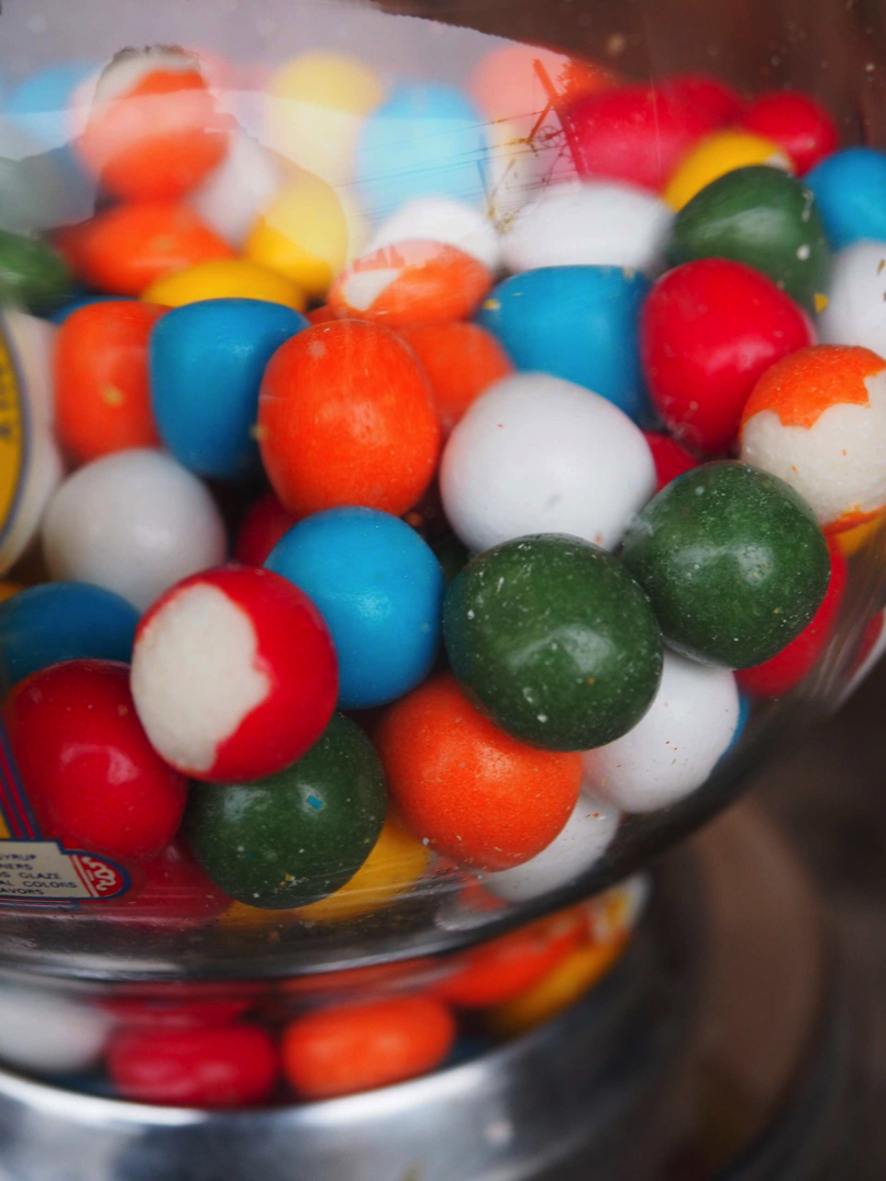 Distributeur à bonbon Ford Ball Gum 1950 hard candy – Image 7