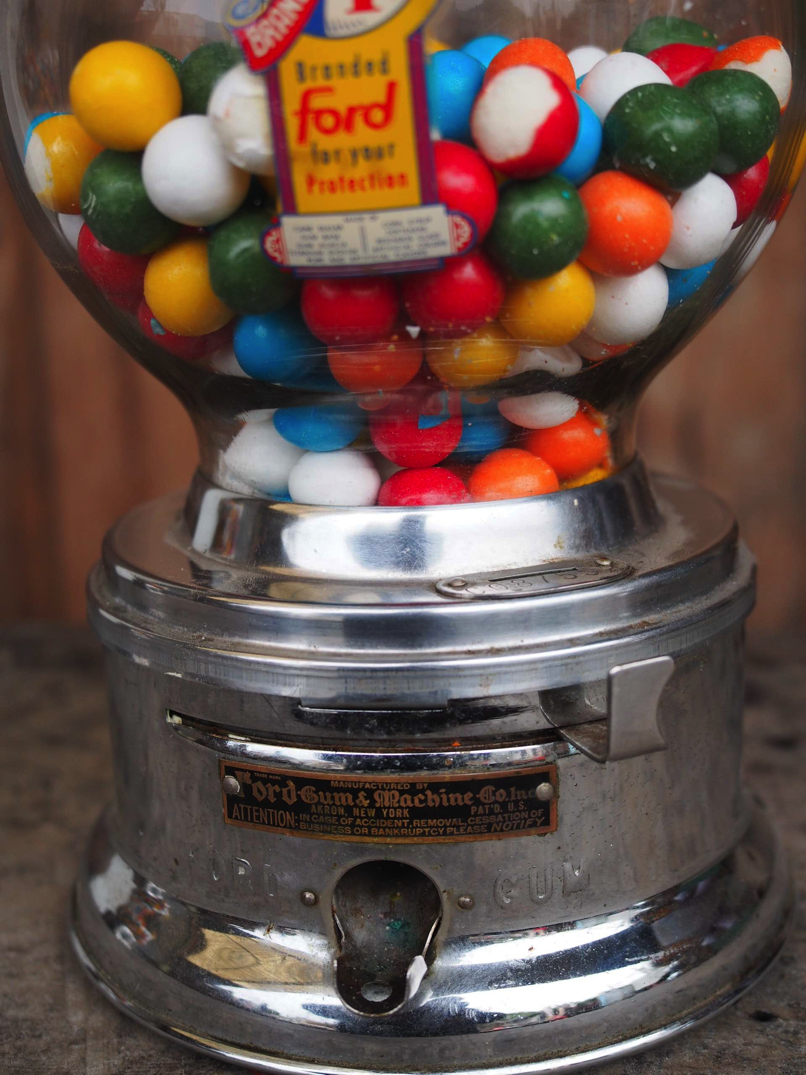 Distributeur à bonbon Ford Ball Gum 1950 hard candy – Image 8