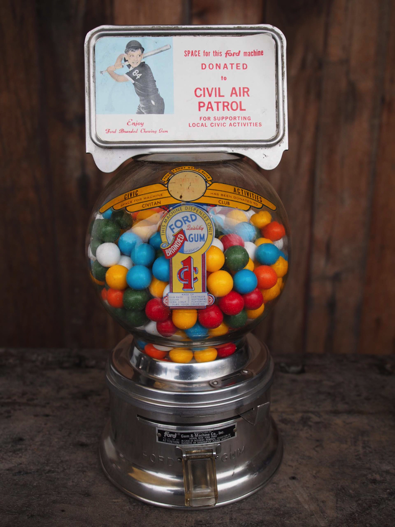 Distributeur à bonbon Ford Ball Gum 1950 hard candy – Image 2