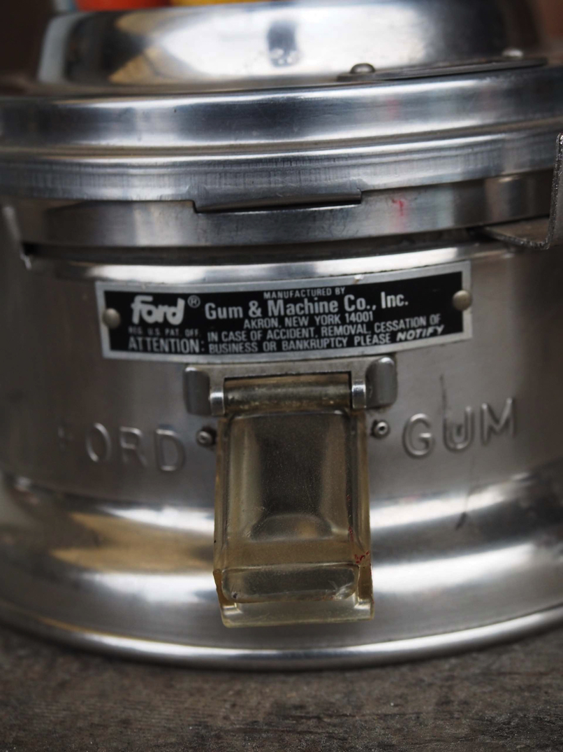 Distributeur à bonbon Ford Ball Gum 1950 hard candy – Image 7