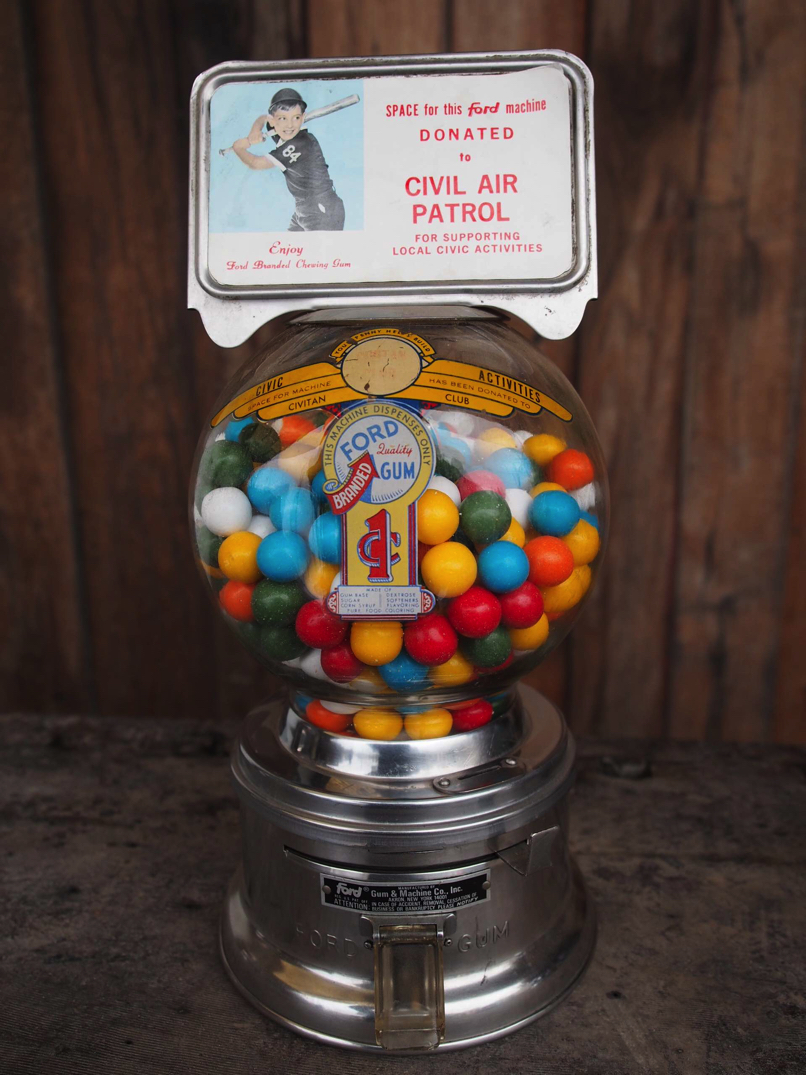 Distributeur à bonbon Ford Ball Gum 1950 hard candy – Image 9