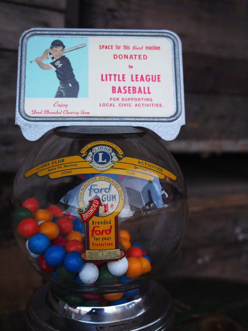 Distributeur à bonbon Ford Ball Gum 1950 hard candy – Image 3