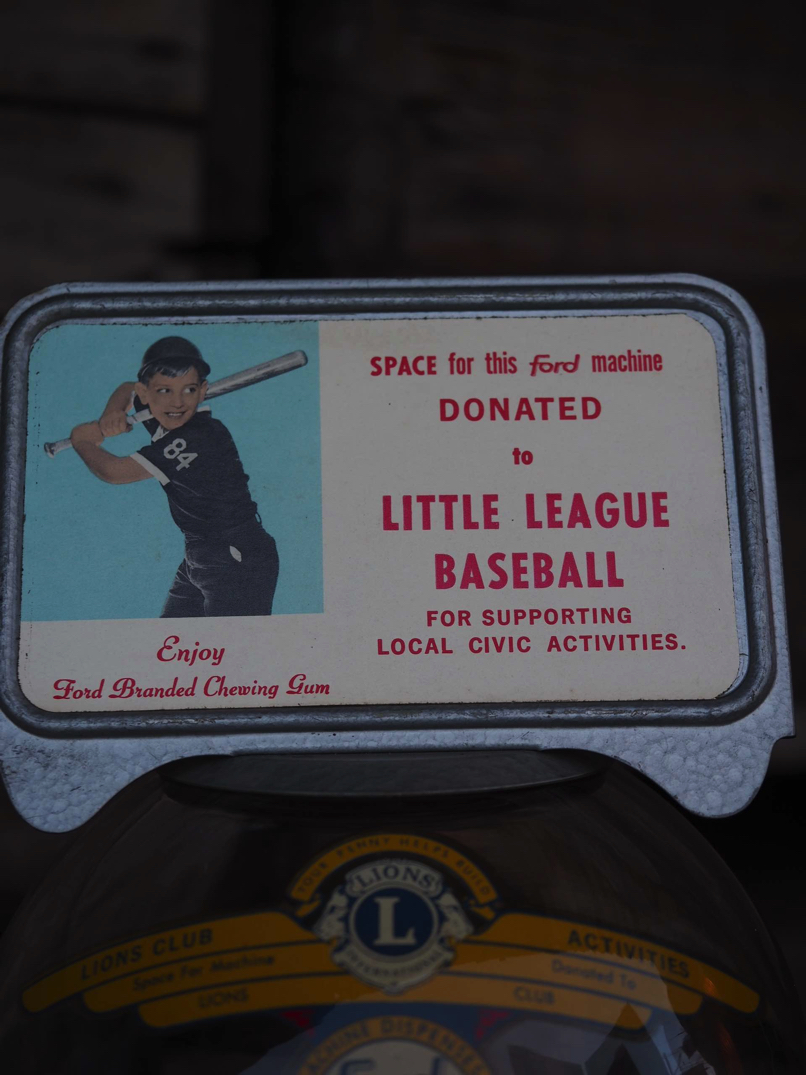 Distributeur à bonbon Ford Ball Gum 1950 hard candy – Image 4