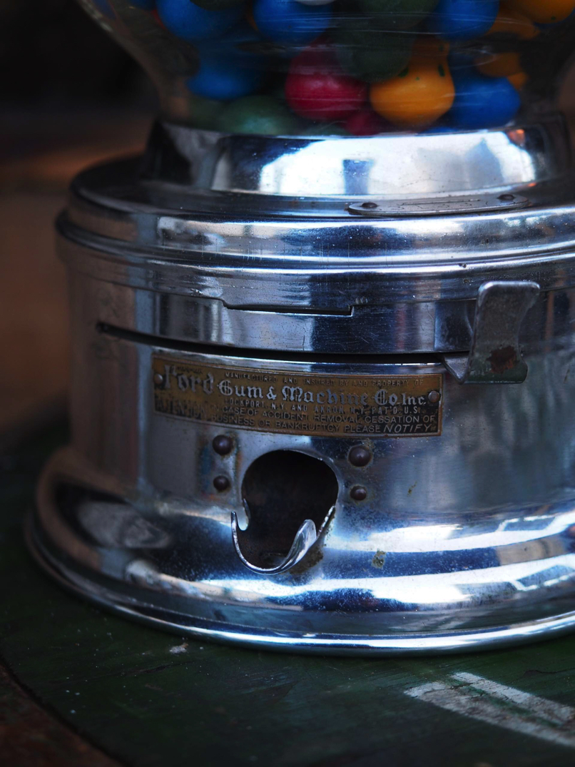 Distributeur à bonbon Ford Ball Gum 1950 hard candy – Image 7