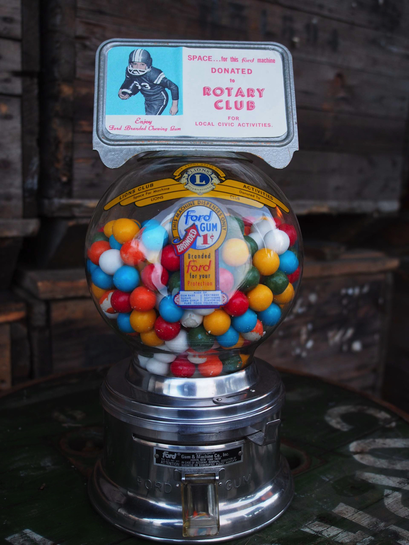 Distributeur à bonbon Ford Ball Gum 1950 hard candy – Image 2
