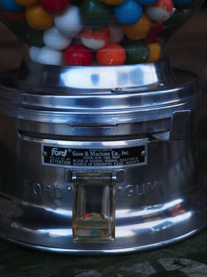 Distributeur à bonbon Ford Ball Gum 1950 hard candy – Image 9